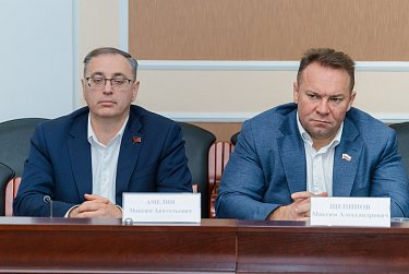 Депутаты готовятся к первому чтению проекта бюджета 
